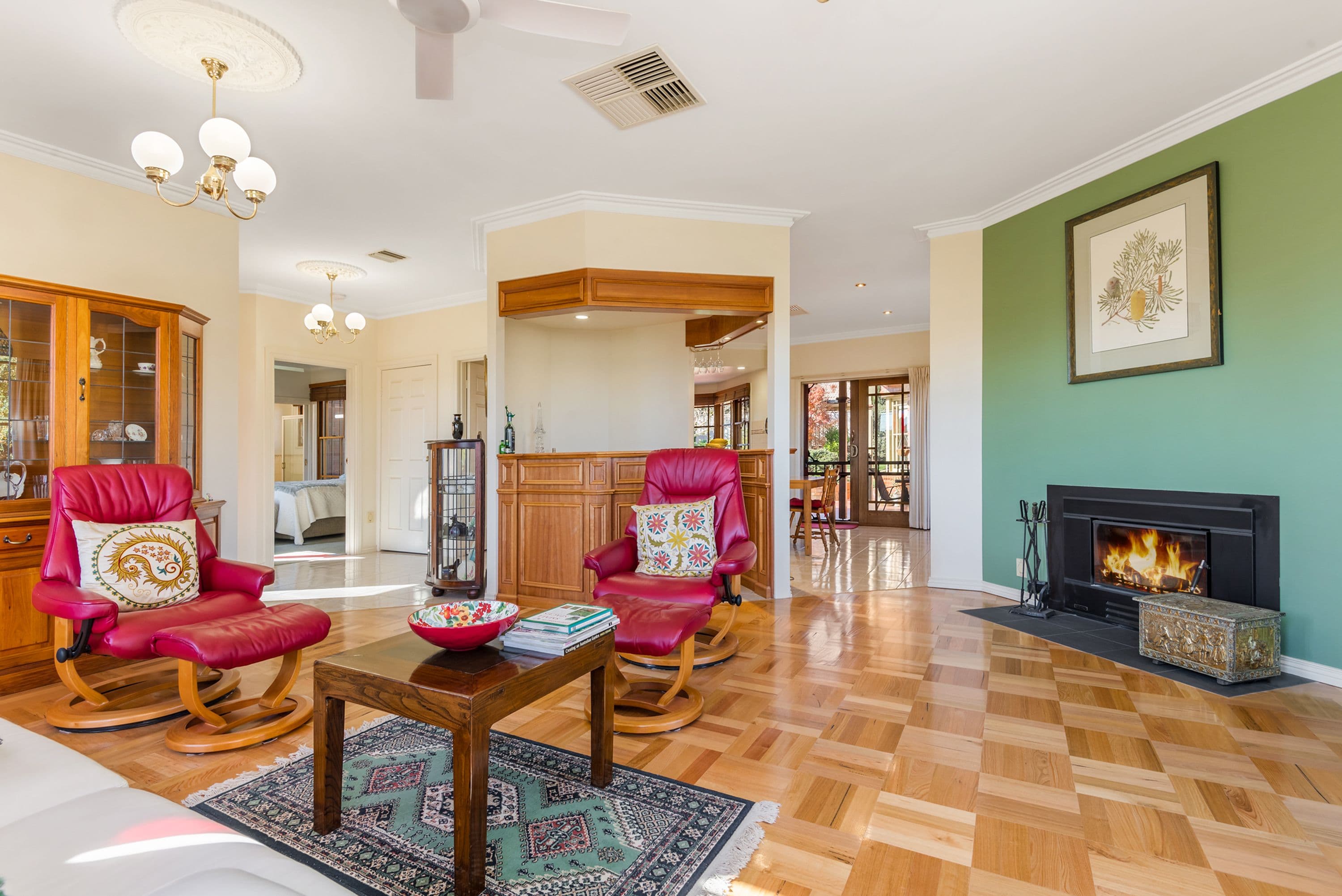 32 Mayfield Parade, Strathdale VIC 3550, Strathdale - Thumbnail 3