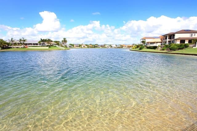 20 Darnay Road, BROADBEACH WATERS QLD 4218, Broadbeach Waters - Thumbnail 8