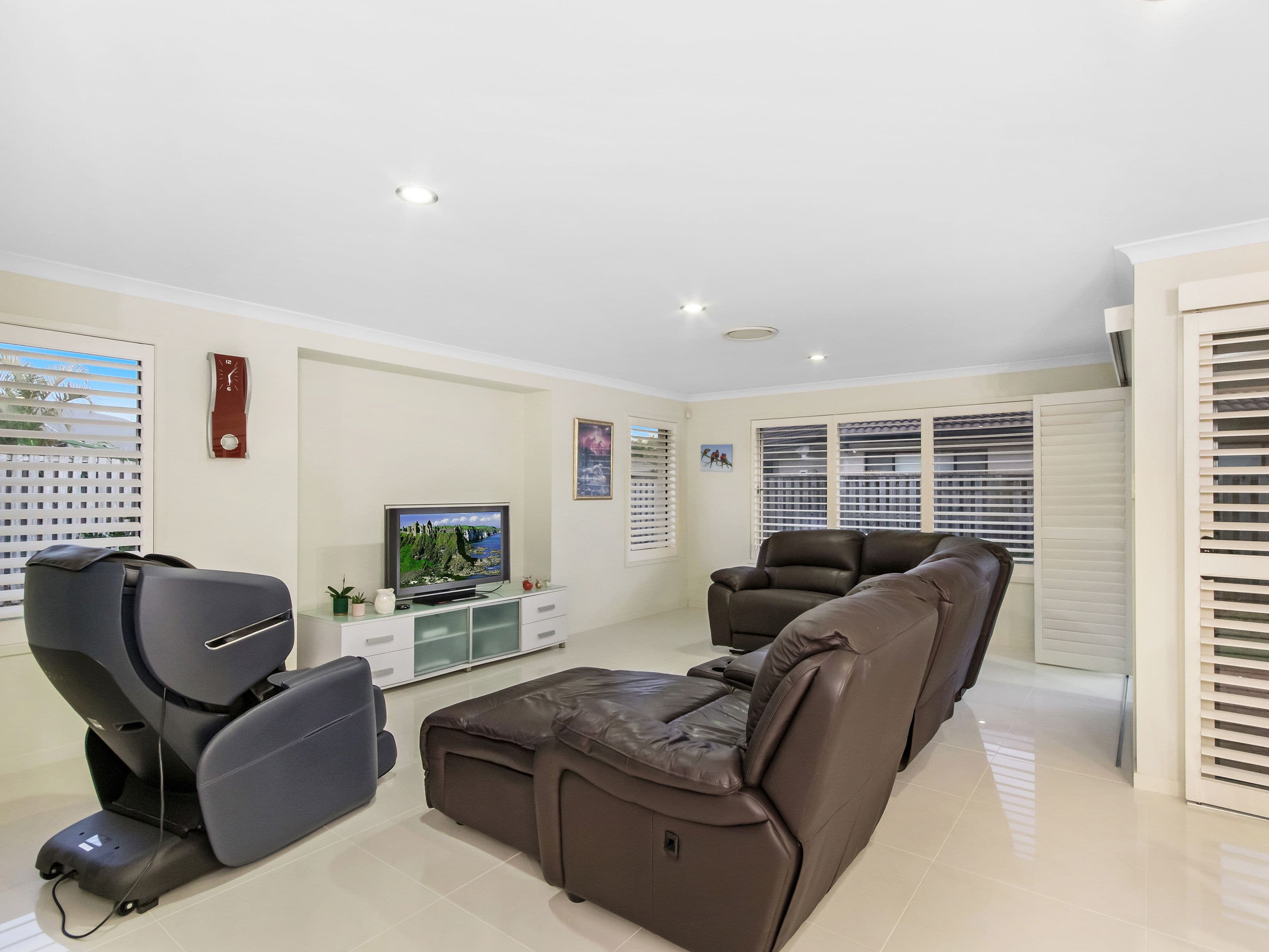 5 St Maarten Crescent, Oxenford QLD 4210, Oxenford - Thumbnail 7