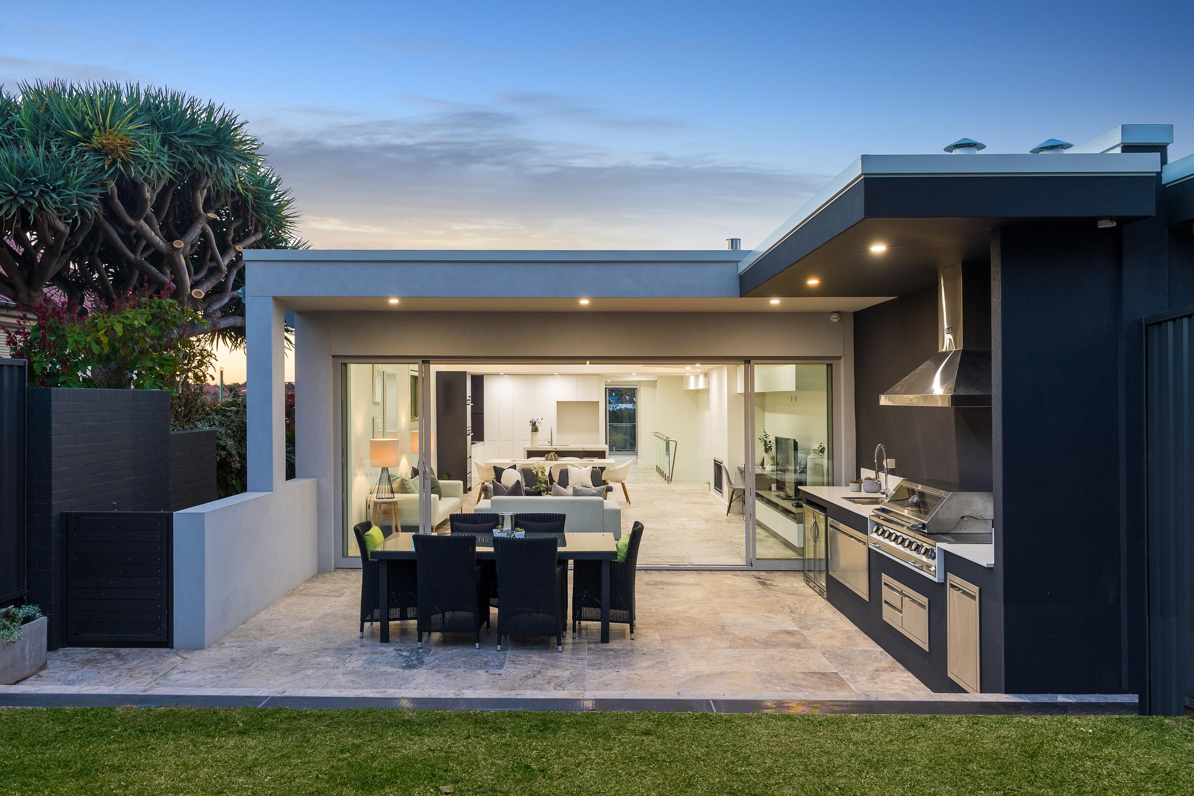 36 Undercliffe Road, Earlwood - Thumbnail 8