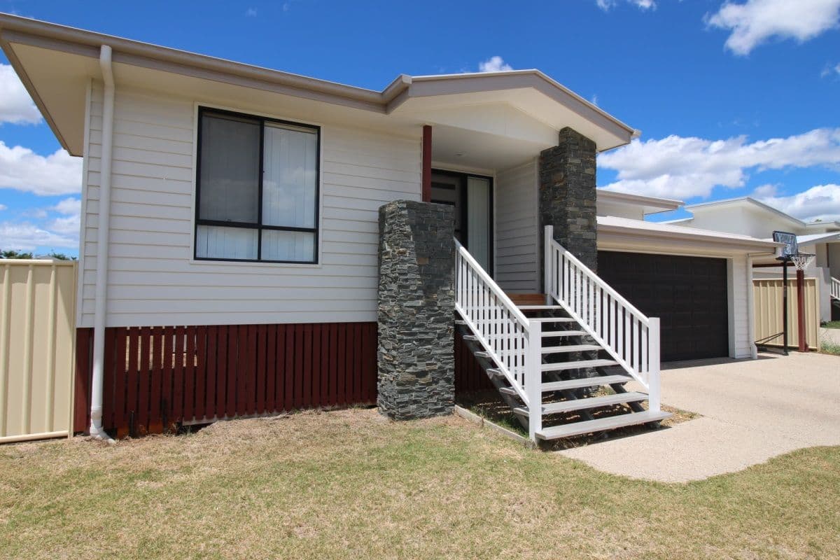 12 Ivers Place, Emerald QLD 4720, Emerald - Image 1