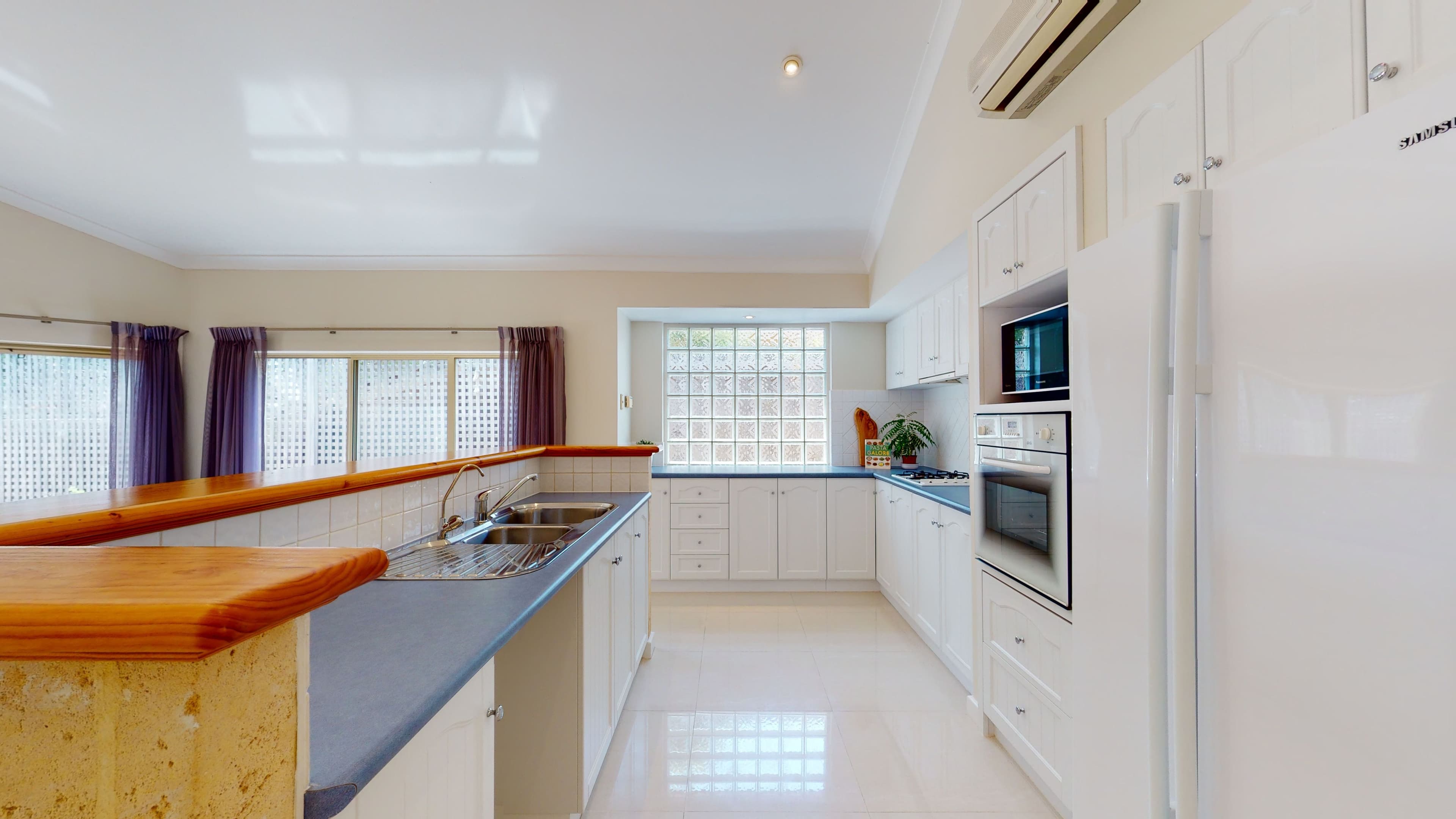9 Quorn Street, Wembley Downs WA 6019, Wembley Downs - Thumbnail 5