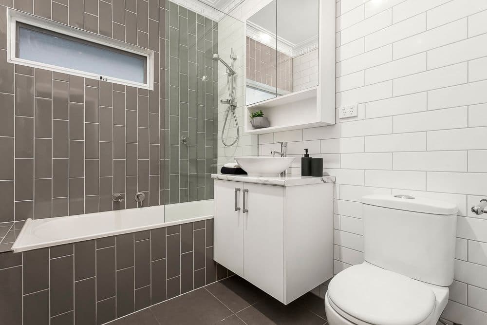 125 St Vigeons Road, Reservoir VIC 3073, Reservoir - Thumbnail 4