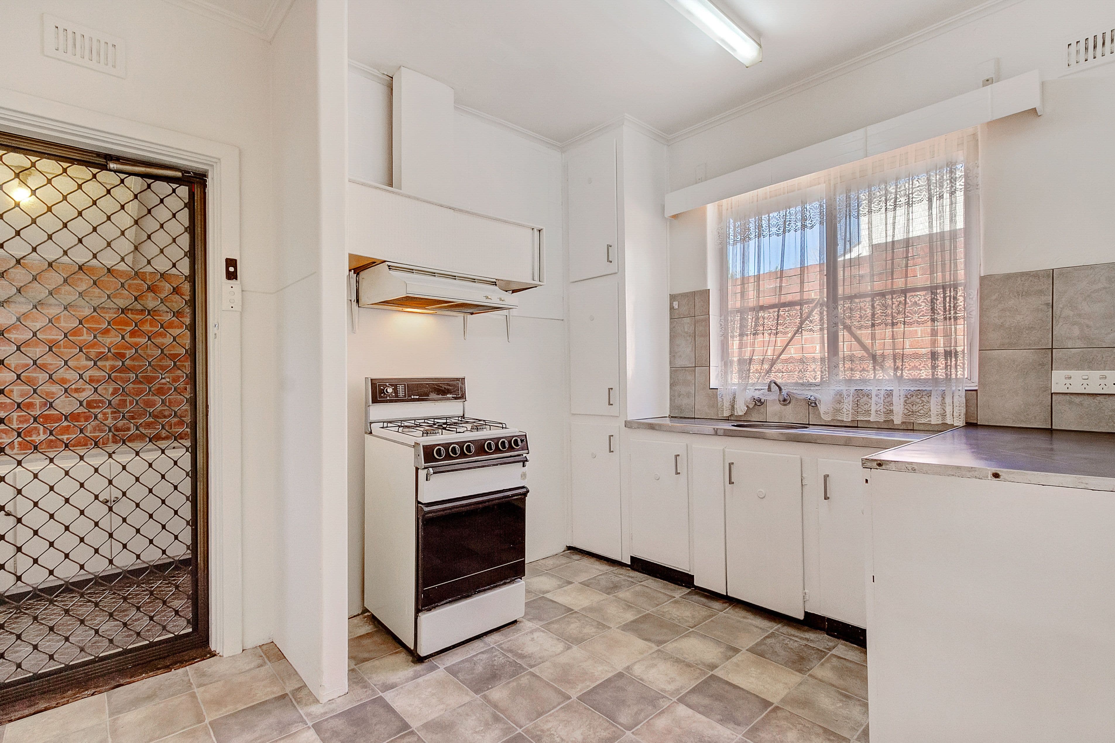 13 Lionel Avenue, Blair Athol SA 5084, Blair Athol - Thumbnail 7