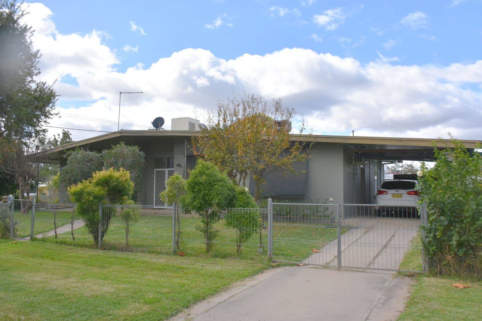 42 Boston Street, Moree NSW 2400, Moree - Thumbnail 2