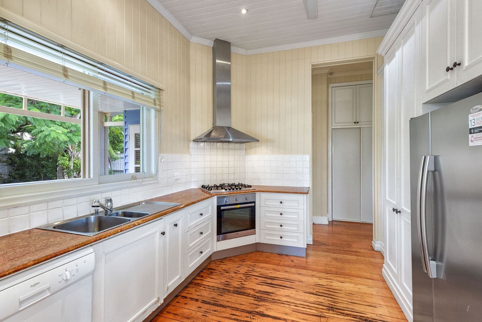 25 Kitchener Road, Ascot QLD 4007, Ascot - Thumbnail 5