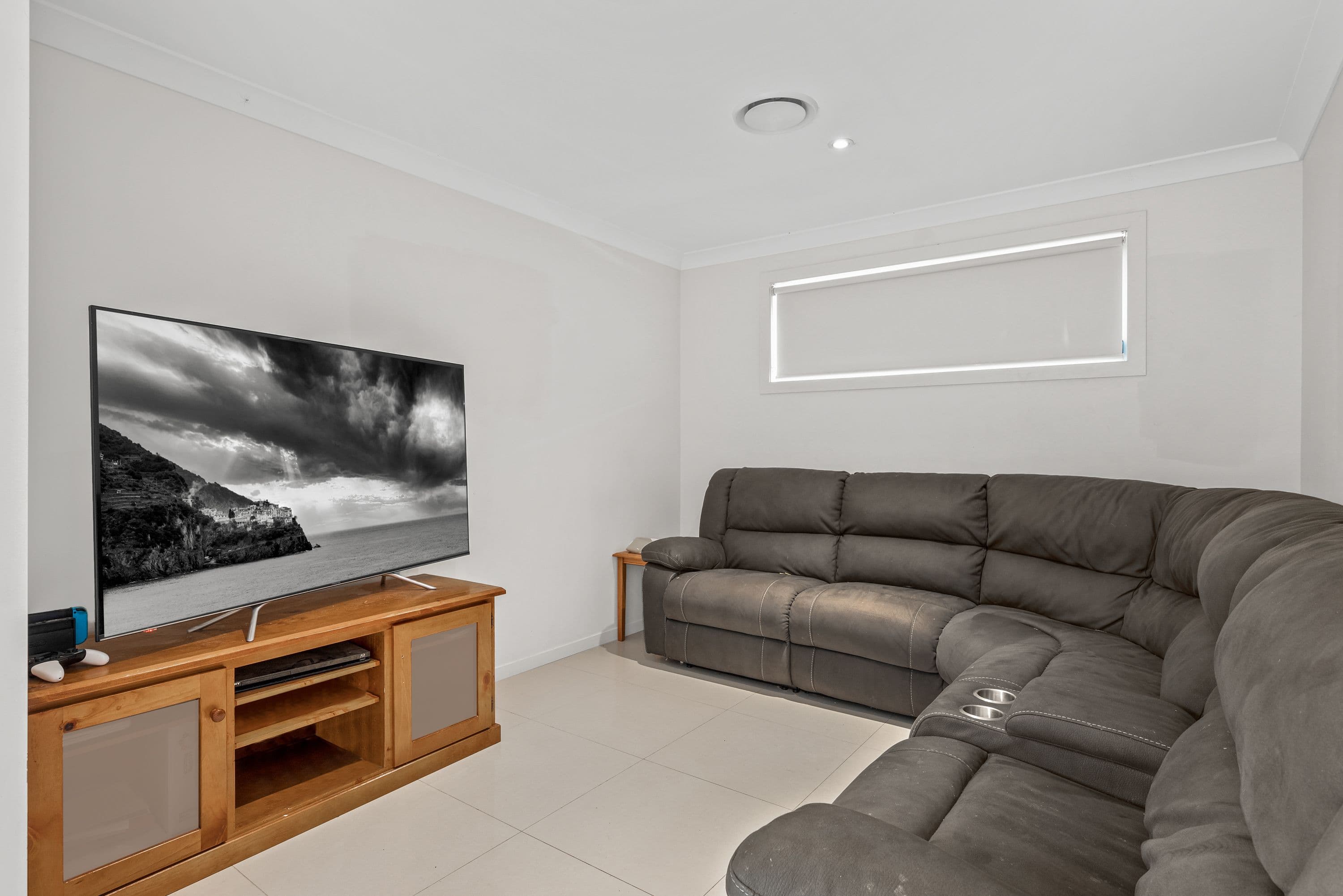 11 Montague Drive, JORDAN SPRINGS NSW 2747, Jordan Springs - Thumbnail 5