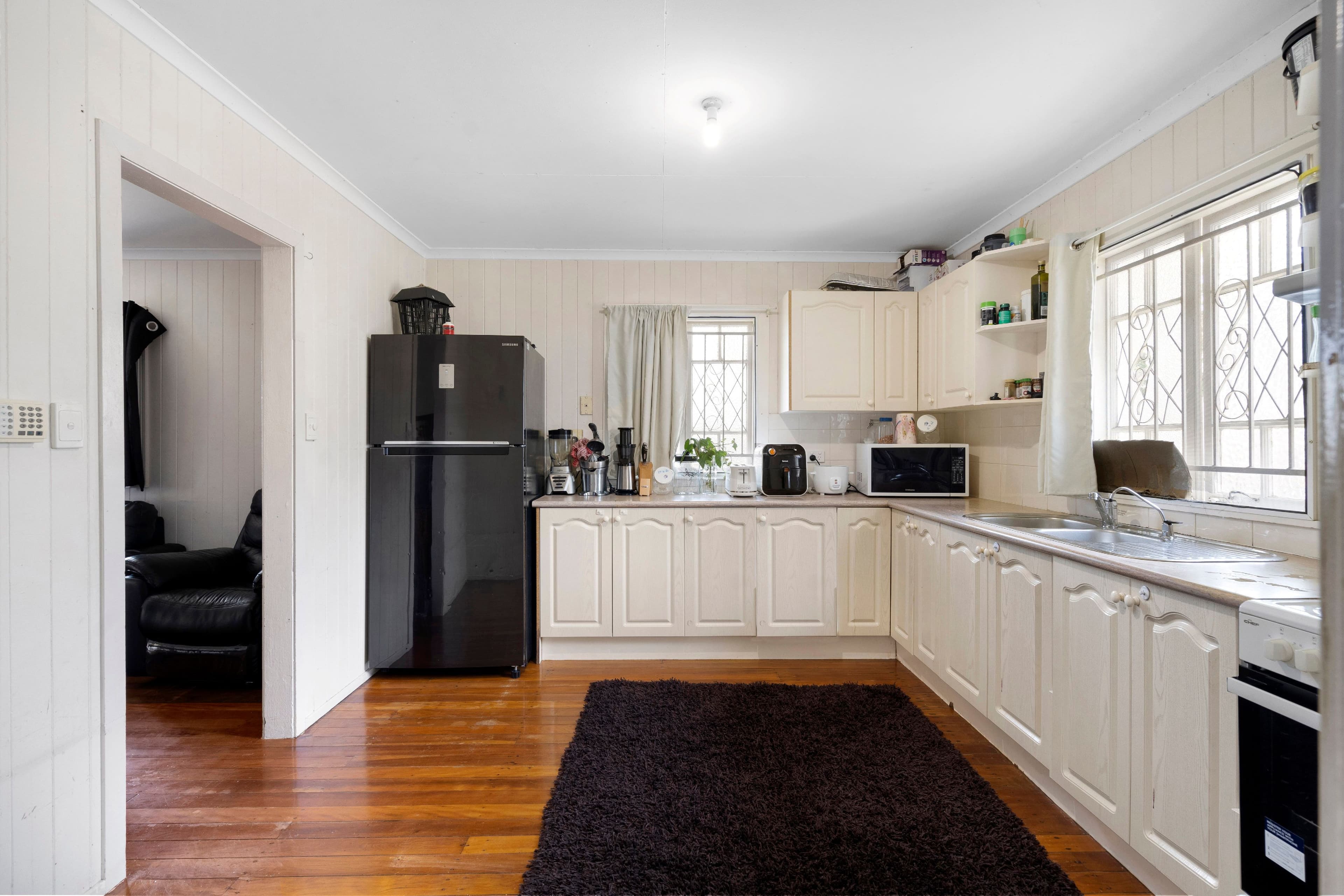 54 Clare Road, Kingston QLD 4114, Kingston - Thumbnail 6