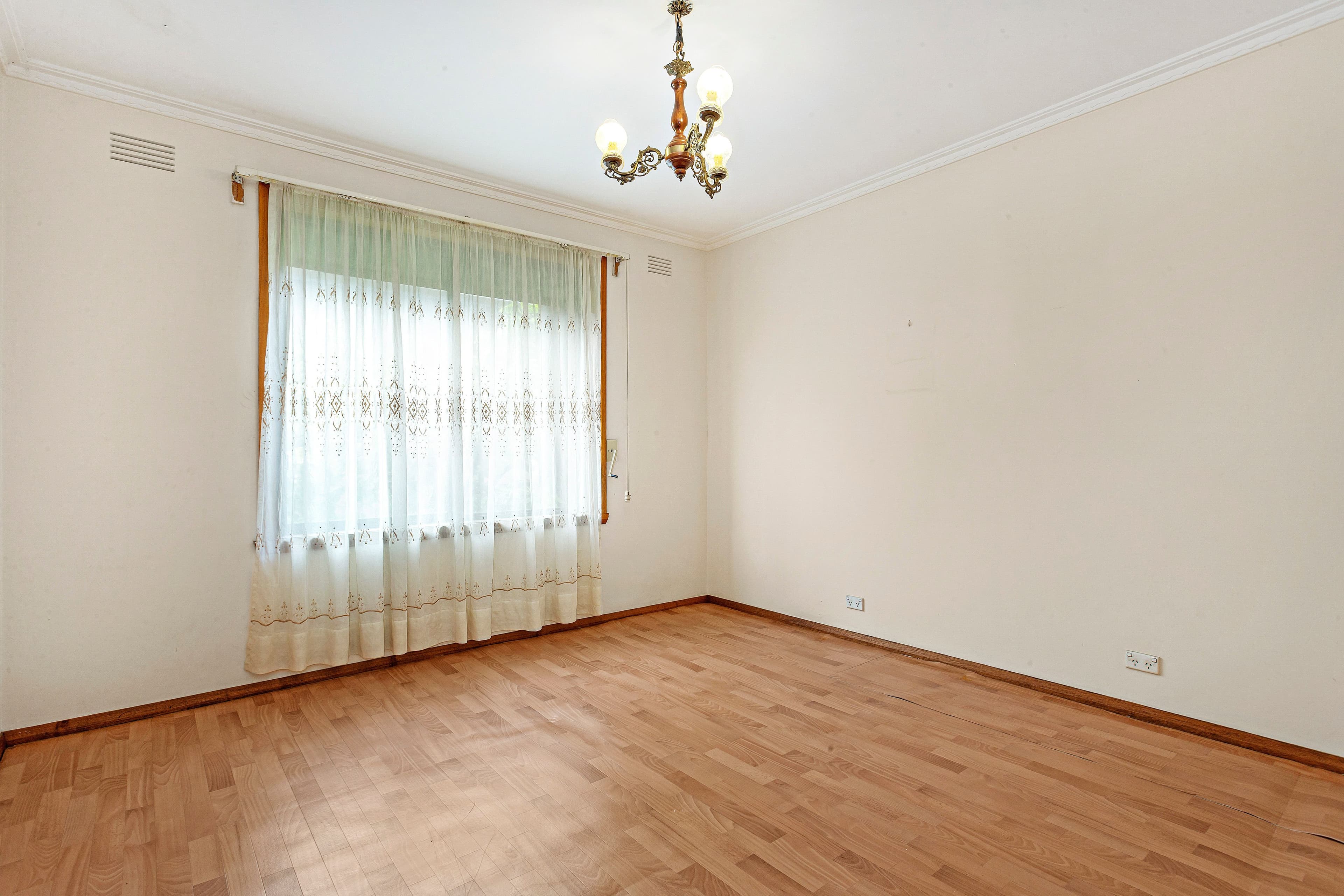 64 Massey Avenue, Reservoir VIC 3073, Reservoir - Thumbnail 7