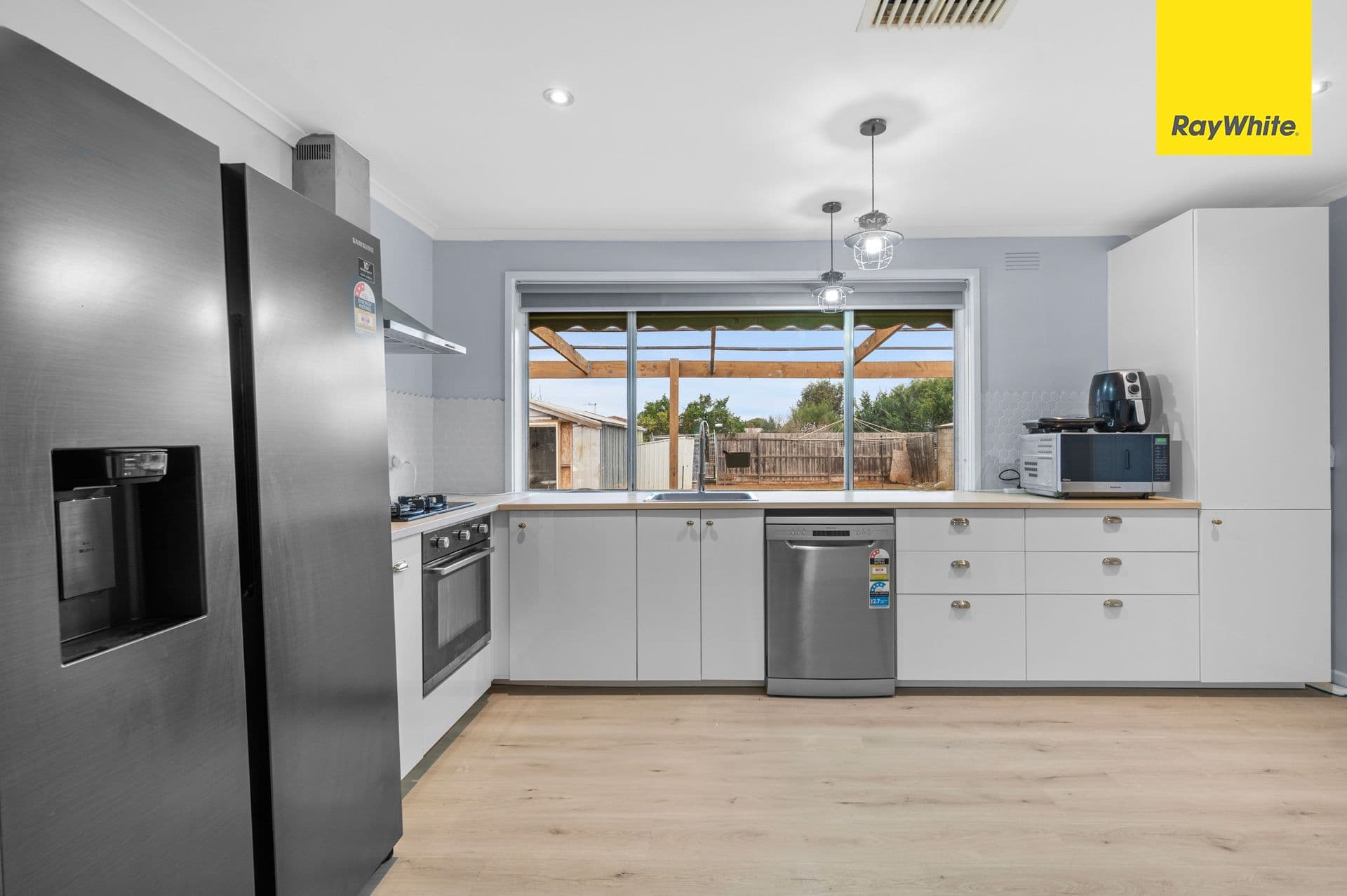 51 Callanan Drive, Melton South VIC 3338, Melton South - Thumbnail 3