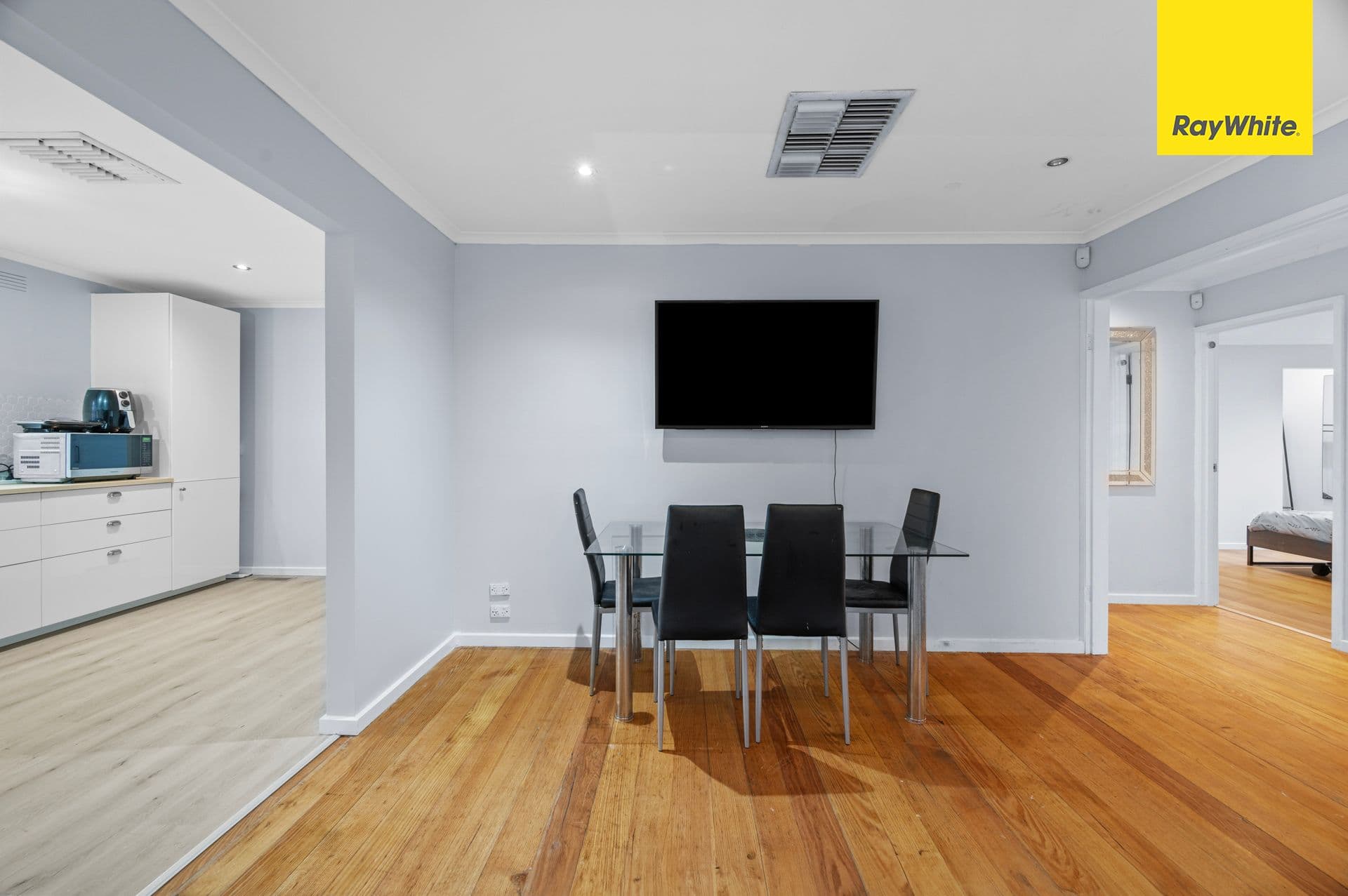 51 Callanan Drive, Melton South VIC 3338, Melton South - Thumbnail 4