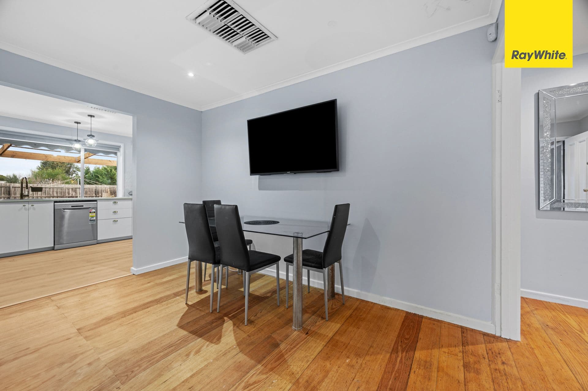 51 Callanan Drive, Melton South VIC 3338, Melton South - Thumbnail 5