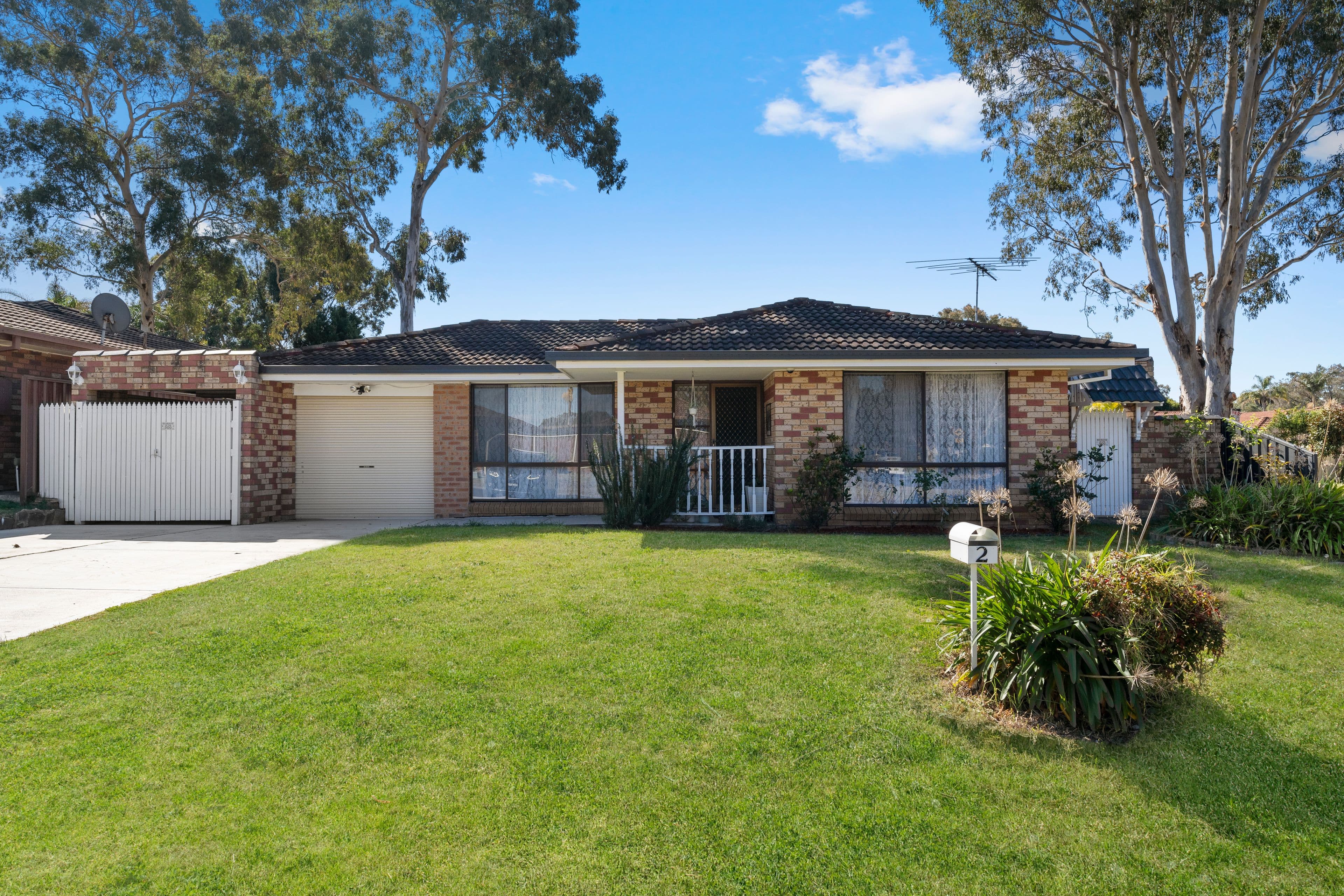 2 Mulgara Place, St Helens Park NSW 2560, St Helens Park - Image 1