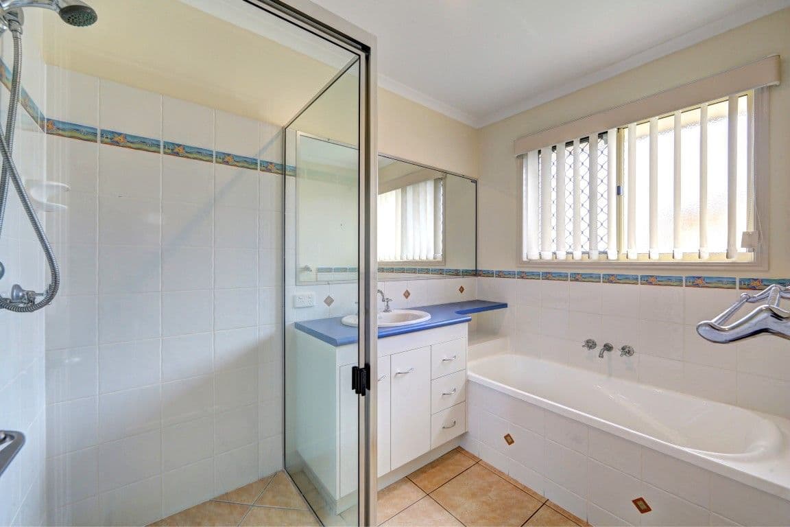 8 Grohn Street, BUNDABERG NORTH QLD 4670, Bundaberg North - Thumbnail 3