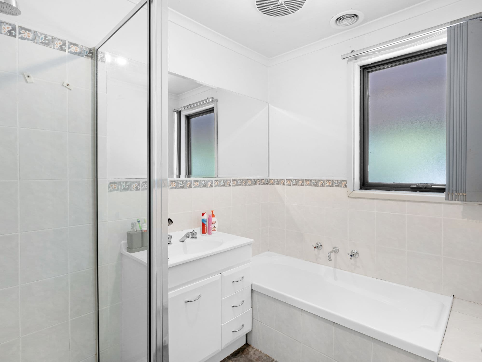 8 Goolagar Crescent, Lavington NSW 2641, Lavington - Thumbnail 5