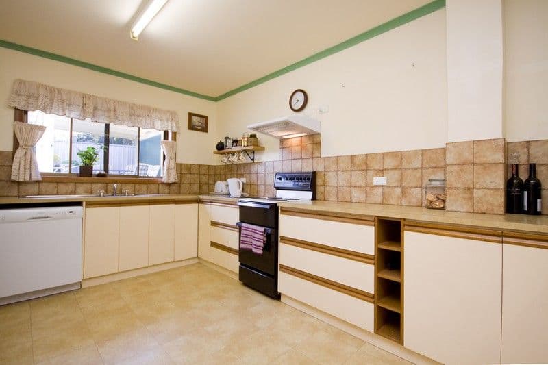 8 Alva Street, PARA VISTA SA 5093, Para Vista - Thumbnail 7