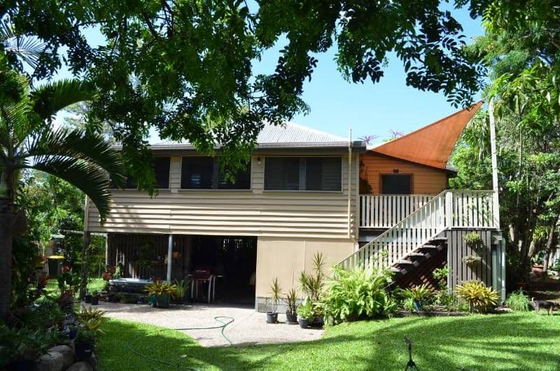 18 Roberts Street, SOUTH GLADSTONE QLD 4680, South Gladstone - Thumbnail 2