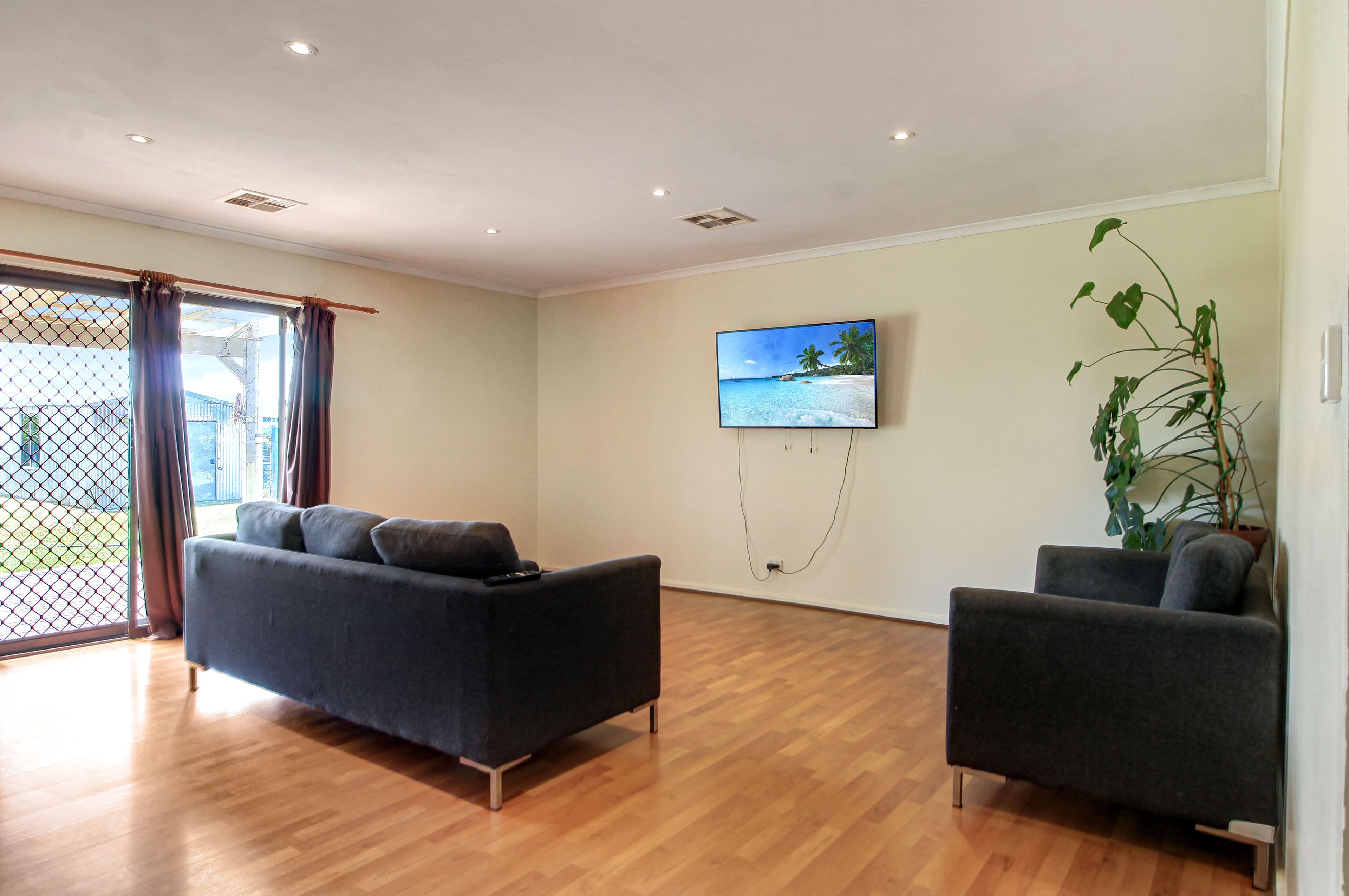 77 Twentyeighth Street, Renmark SA 5341, Renmark South - Thumbnail 8