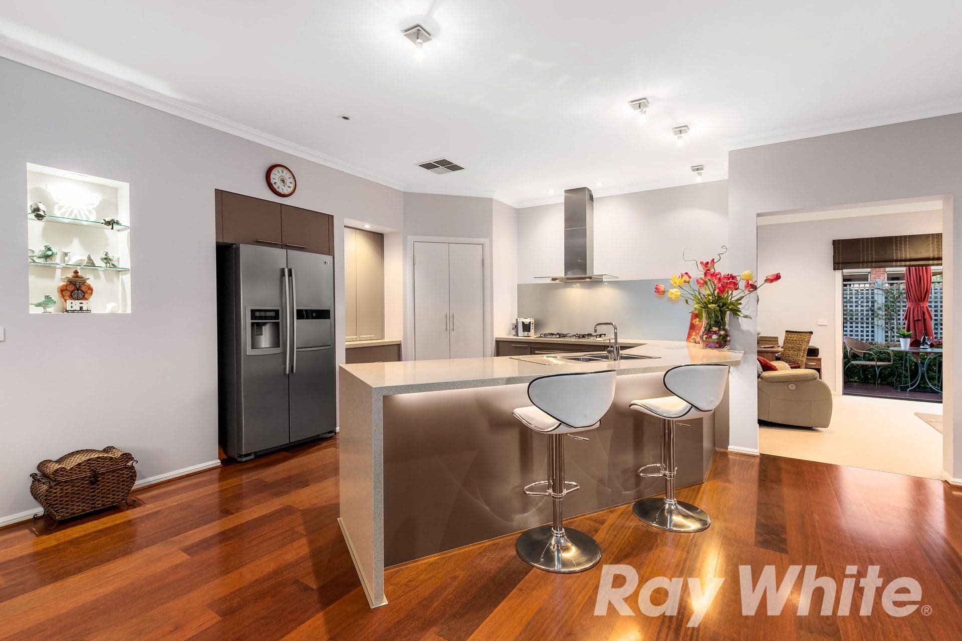 4 Vidler Avenue, Doreen VIC 3754, Doreen - Thumbnail 2