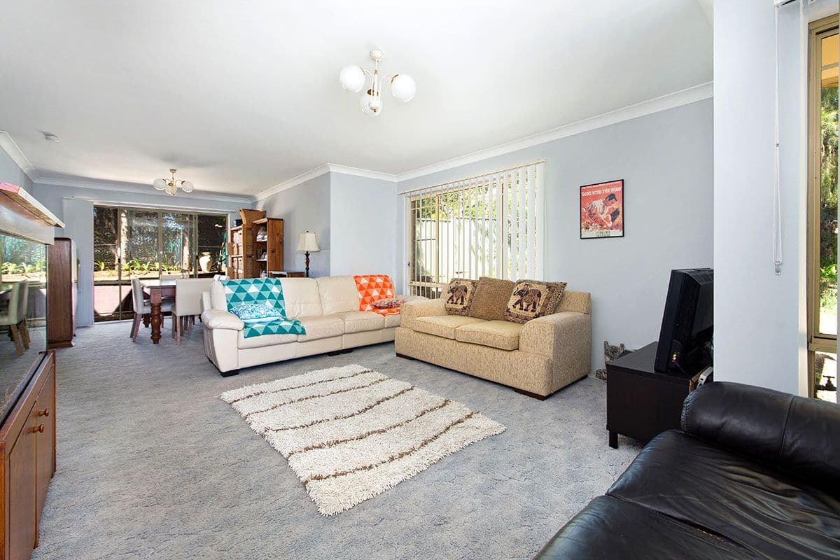 23-27 Hobart Place, Illawong NSW 2234, Illawong - Thumbnail 2