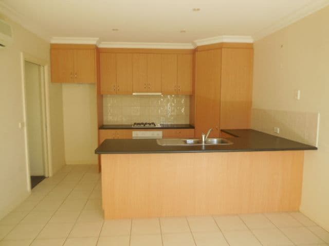 114 Sutton Street, Echuca VIC 3564, Echuca - Thumbnail 3