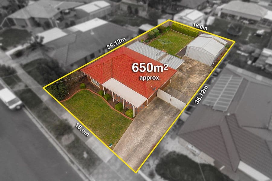 12 Silverton Court, Craigieburn VIC 3064, Craigieburn - Thumbnail 3