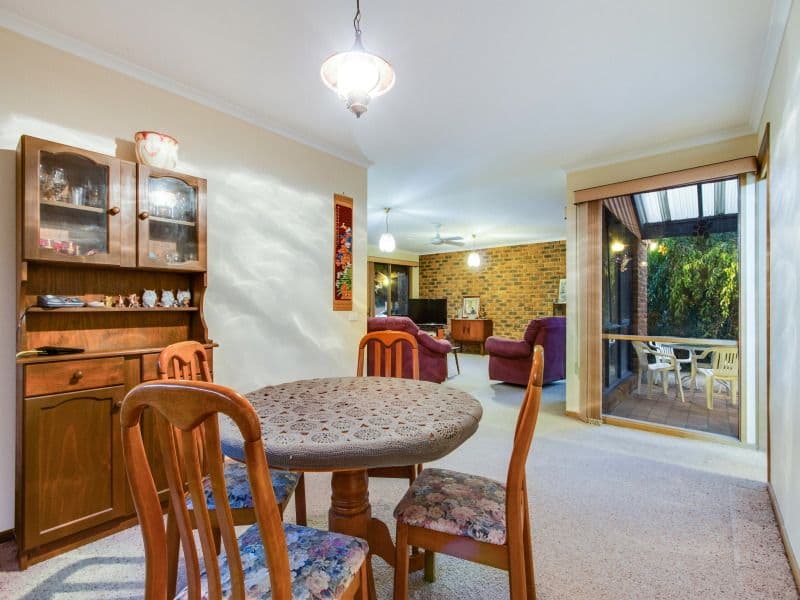 58 Raphael Crescent, Frankston VIC 3199, Frankston - Thumbnail 4