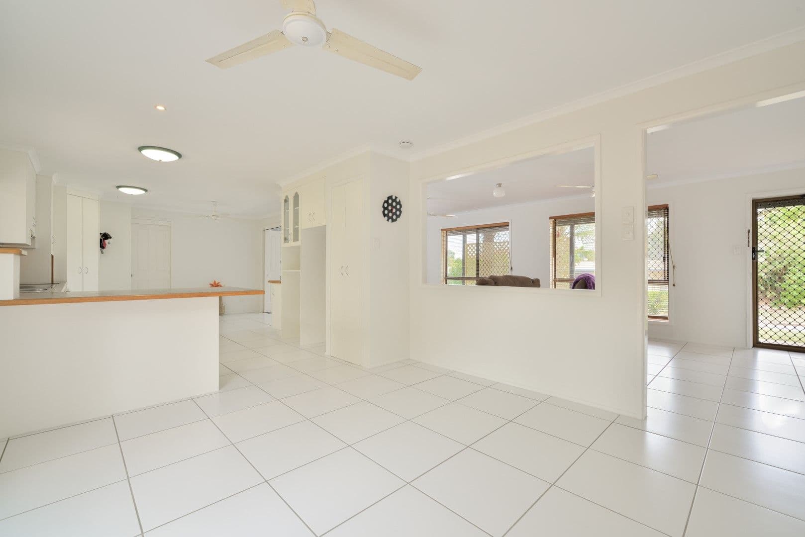 20 Waratah Street, Kin Kora QLD 4680, Kin Kora - Thumbnail 3
