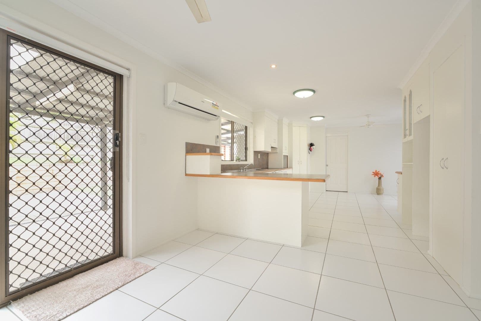 20 Waratah Street, Kin Kora QLD 4680, Kin Kora - Thumbnail 7