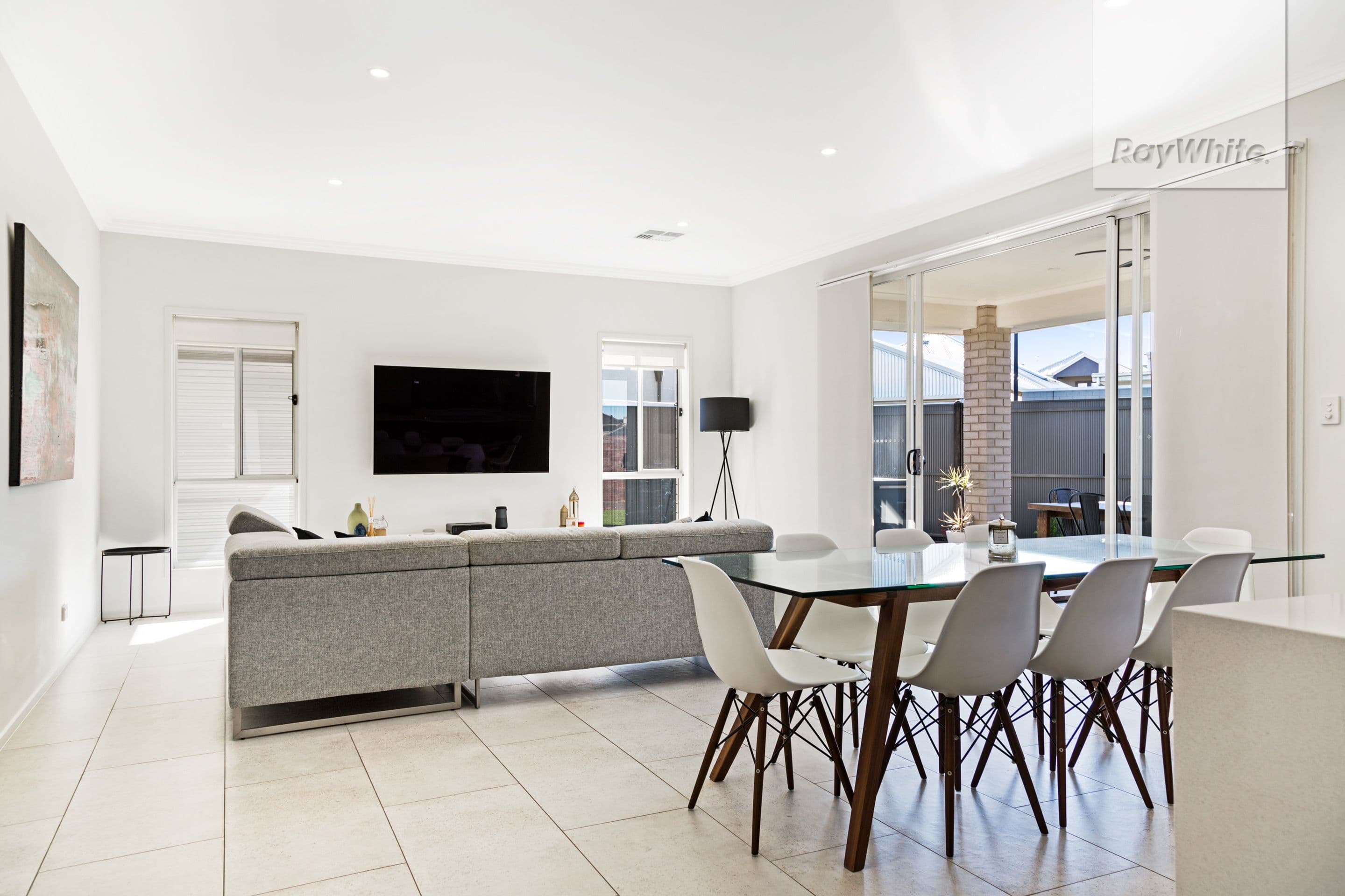 14-16 Phillipson Circuit, Mawson Lakes SA 5095, Mawson Lakes - Thumbnail 5