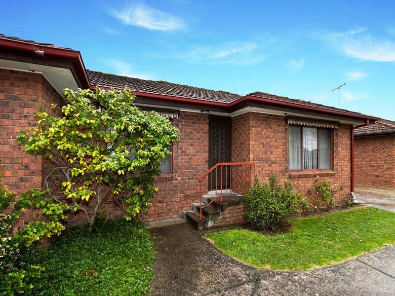 121 Rowans Road, MOORABBIN VIC 3189, Moorabbin - Image 1