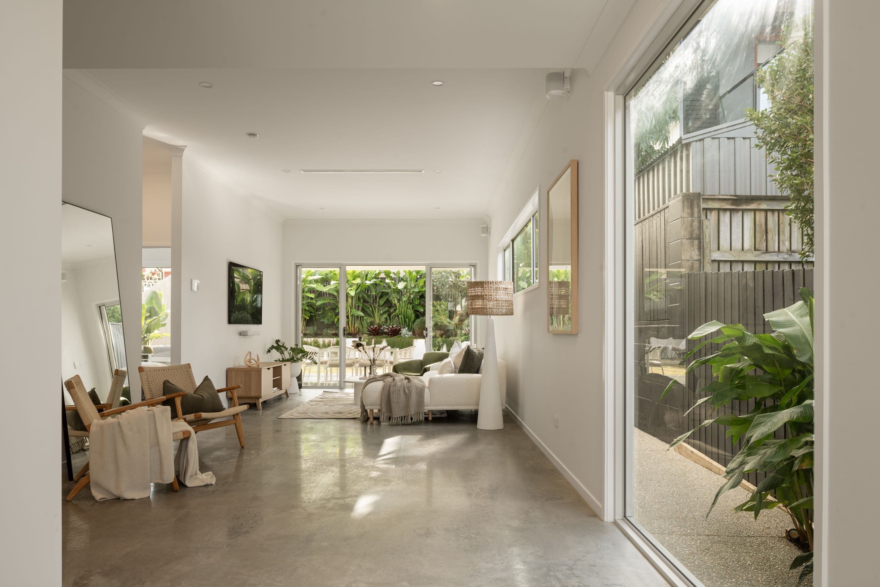 305 Rode Road, Wavell Heights QLD 4012, Wavell Heights - Thumbnail 4