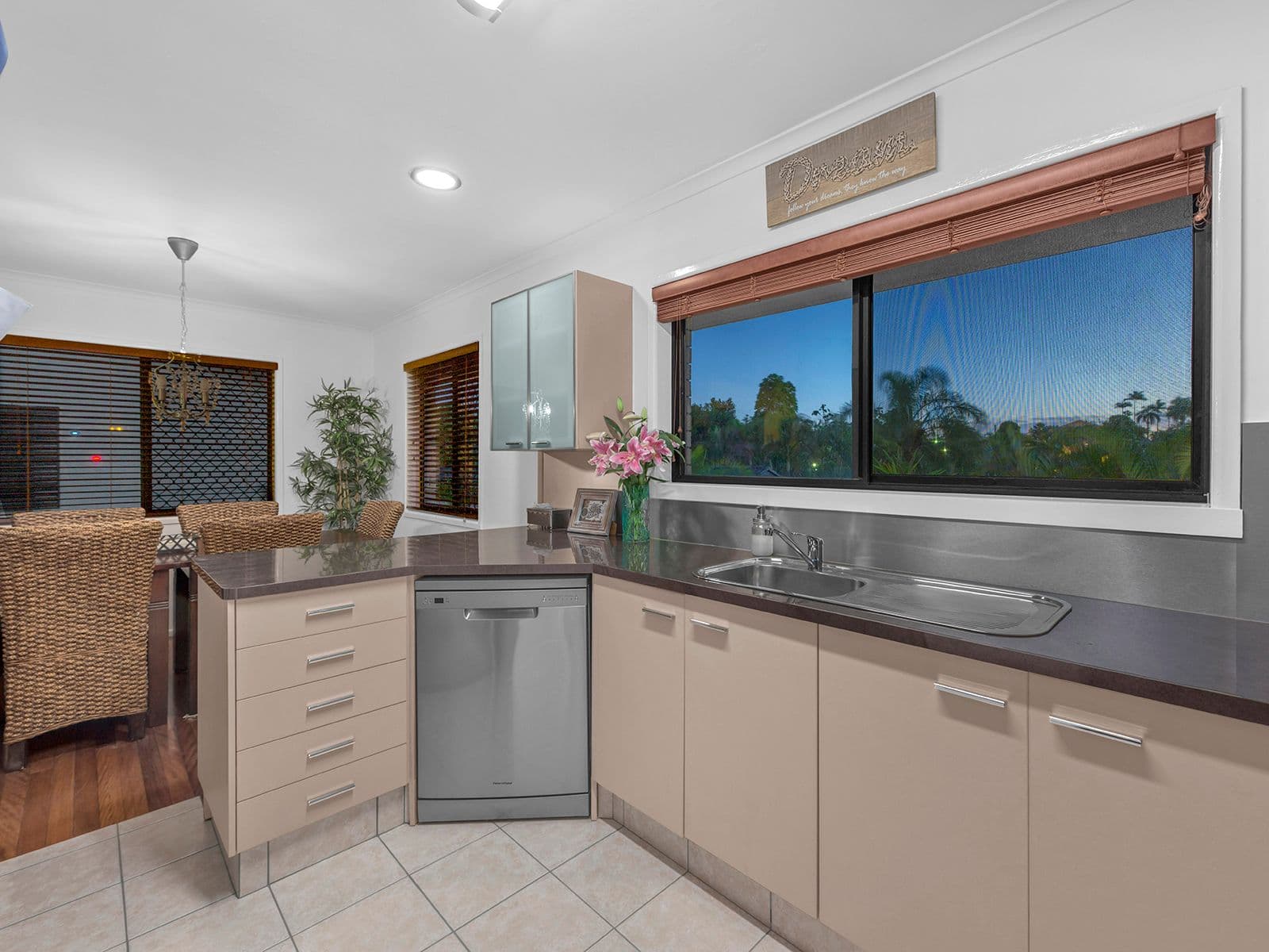 4 Walpole Street, McDowall QLD 4053, McDowall - Thumbnail 5