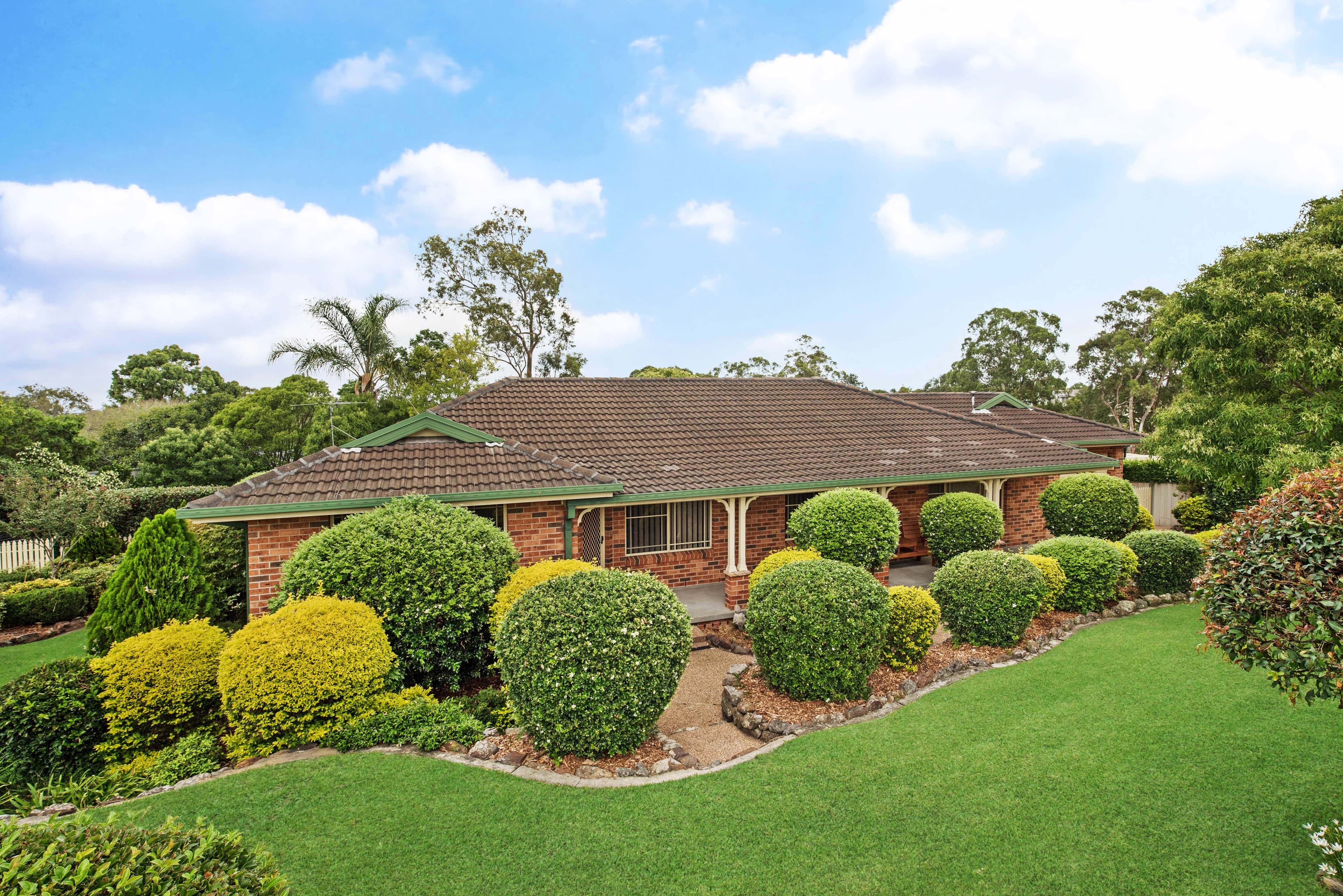 2 Doran Close, Thornton - Image 1
