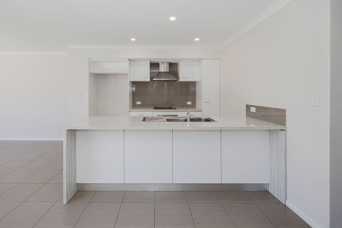 26 Nullarbor Avenue, Yanchep WA 6035, Yanchep - Thumbnail 4