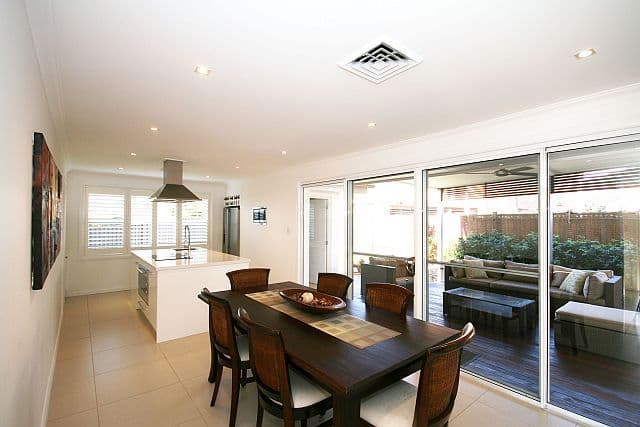 5 Amber Place, BASS HILL NSW 2197, Bass Hill - Thumbnail 2