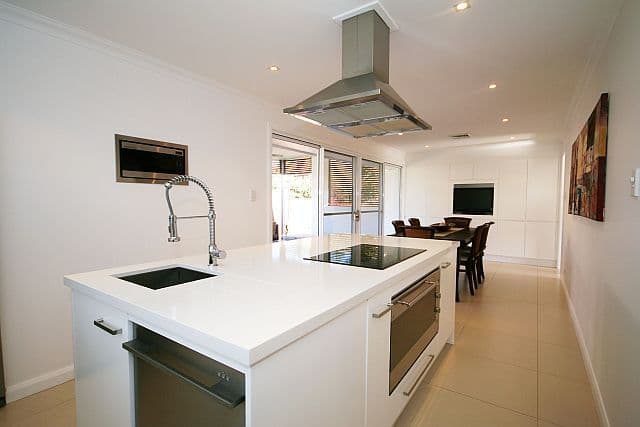 5 Amber Place, BASS HILL NSW 2197, Bass Hill - Thumbnail 3