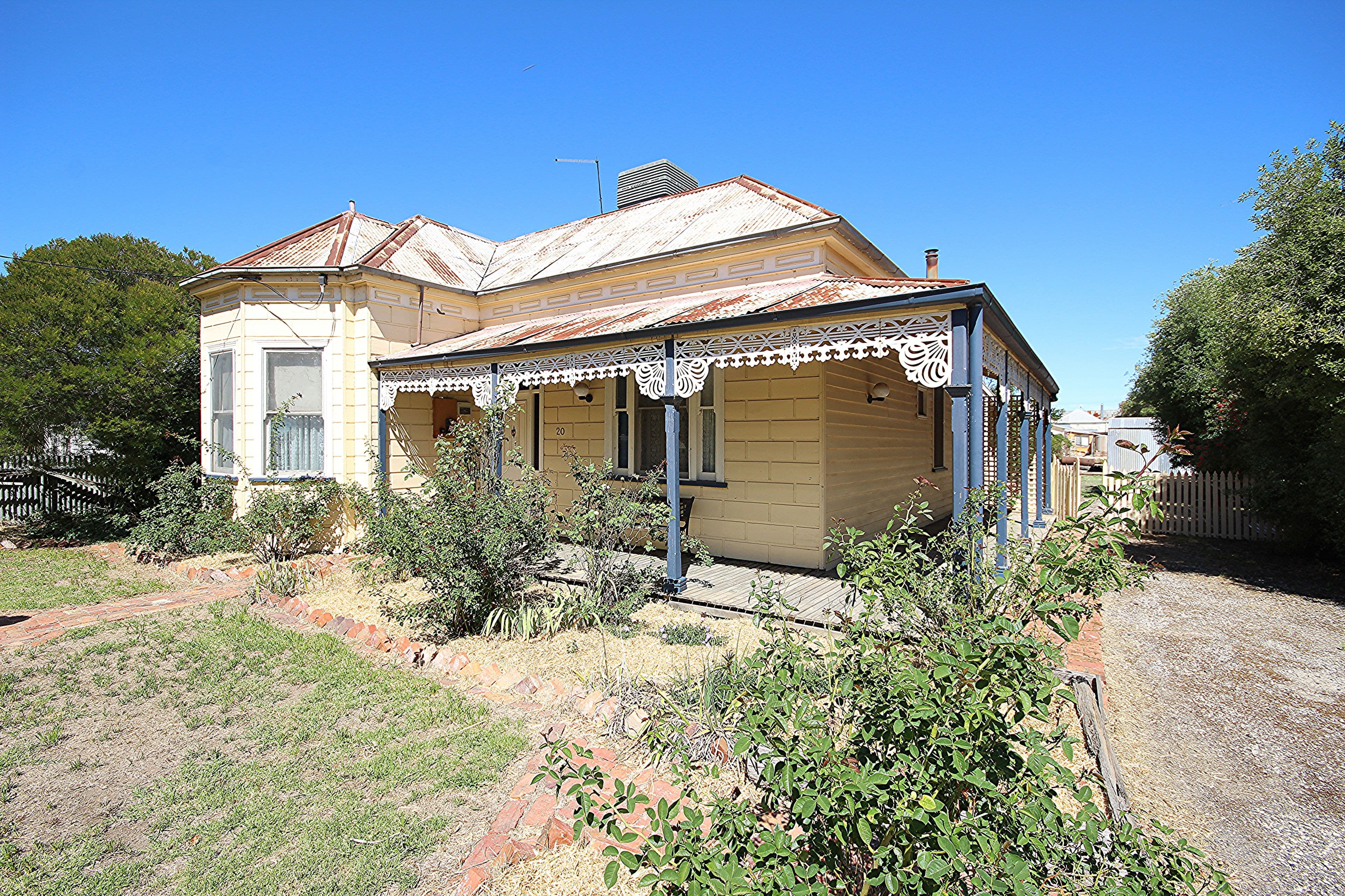 20 Hamilton Street, Murtoa VIC 3390, Murtoa - Image 1