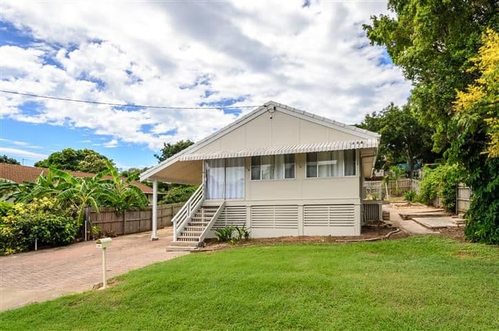 26 Charles Street, West Gladstone QLD 4680, West Gladstone - Image 1