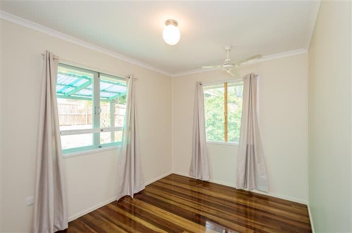 26 Charles Street, West Gladstone QLD 4680, West Gladstone - Thumbnail 6