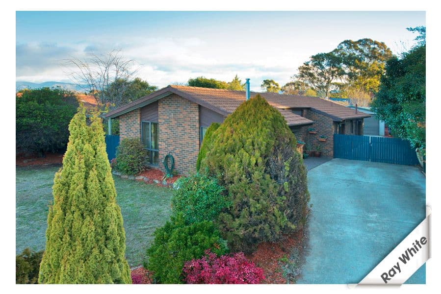 18 Desailly Crescent, KAMBAH ACT 2902, Kambah - Image 1