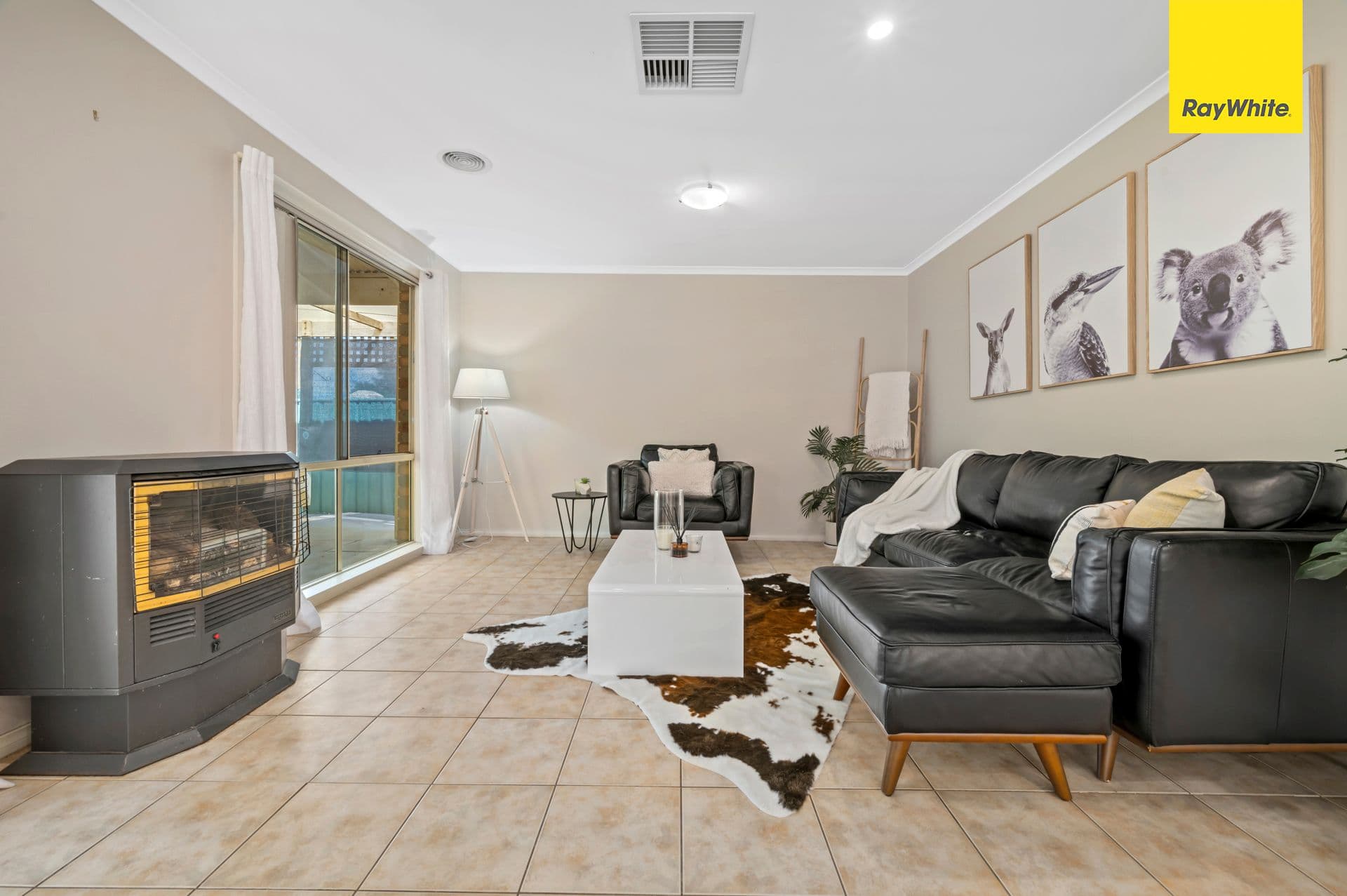 2 Westlake Drive, Melton West VIC 3337, Melton West - Thumbnail 4
