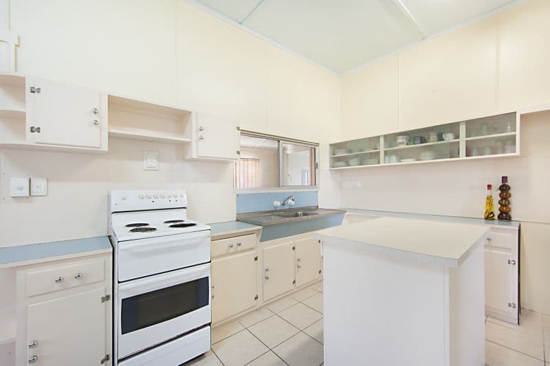 9 Ireland  Street, OONOONBA QLD 4811, Oonoonba - Thumbnail 5