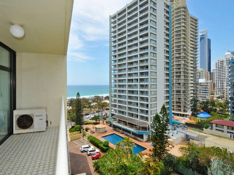Apartment 9E 'Beachpoint' 3277 Surfers Paradise Boulevard, SURFERS PARADISE QLD 4217, Surfers Paradise - Thumbnail 5