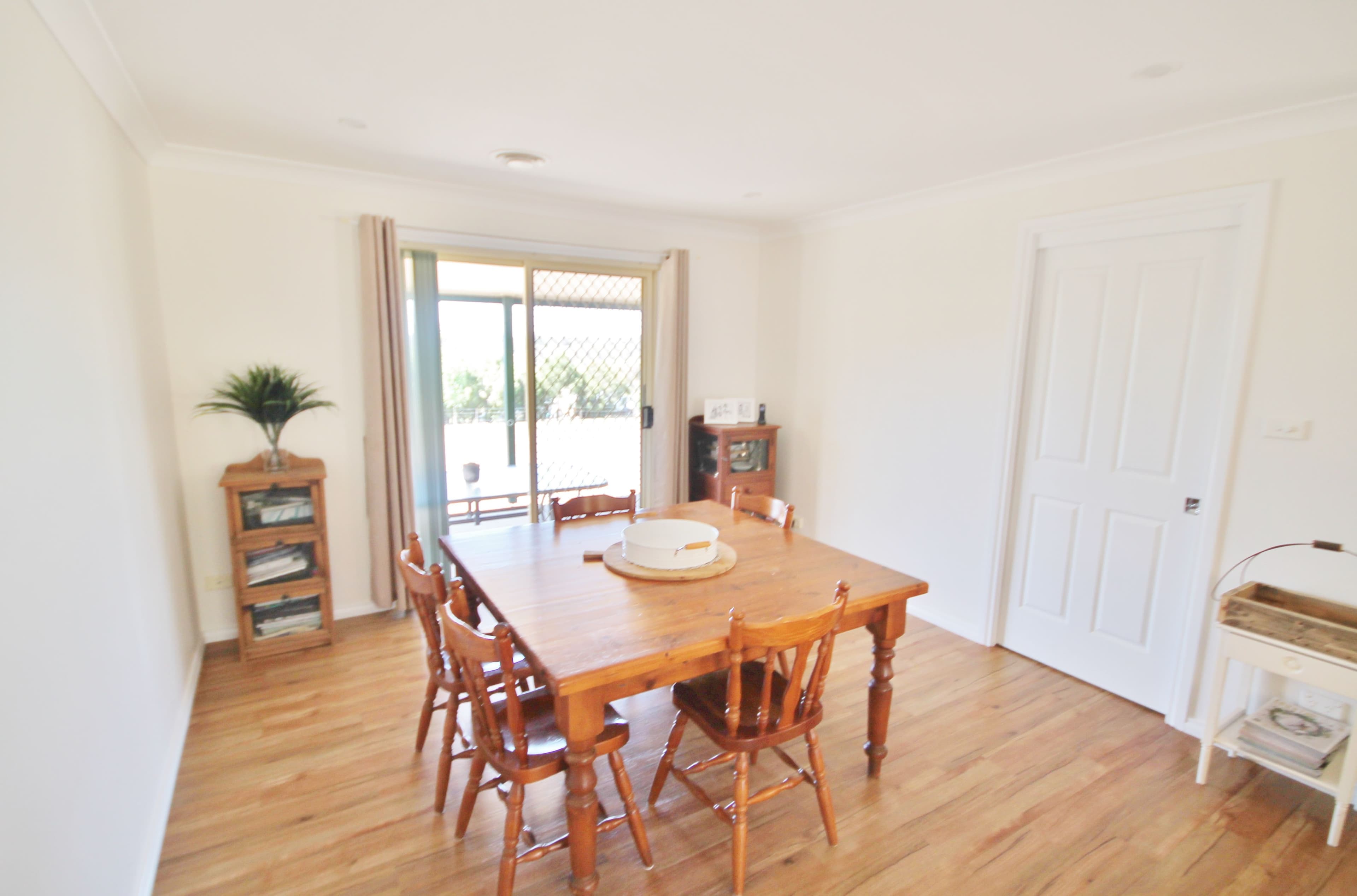 153 Willawong Street, Young - Thumbnail 3