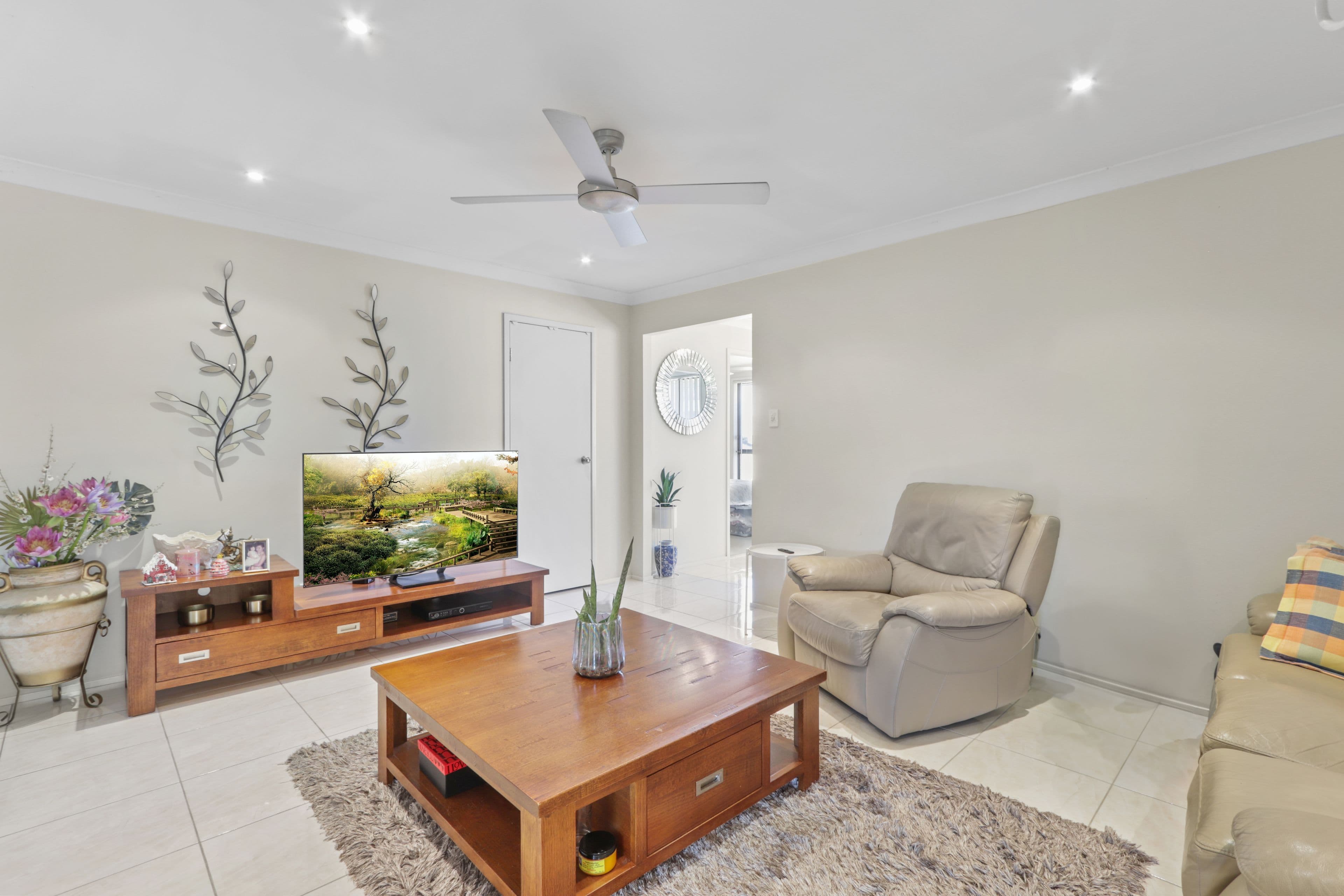 1A Wauchope Road, Carnes Hill NSW 2171, Carnes Hill - Thumbnail 3