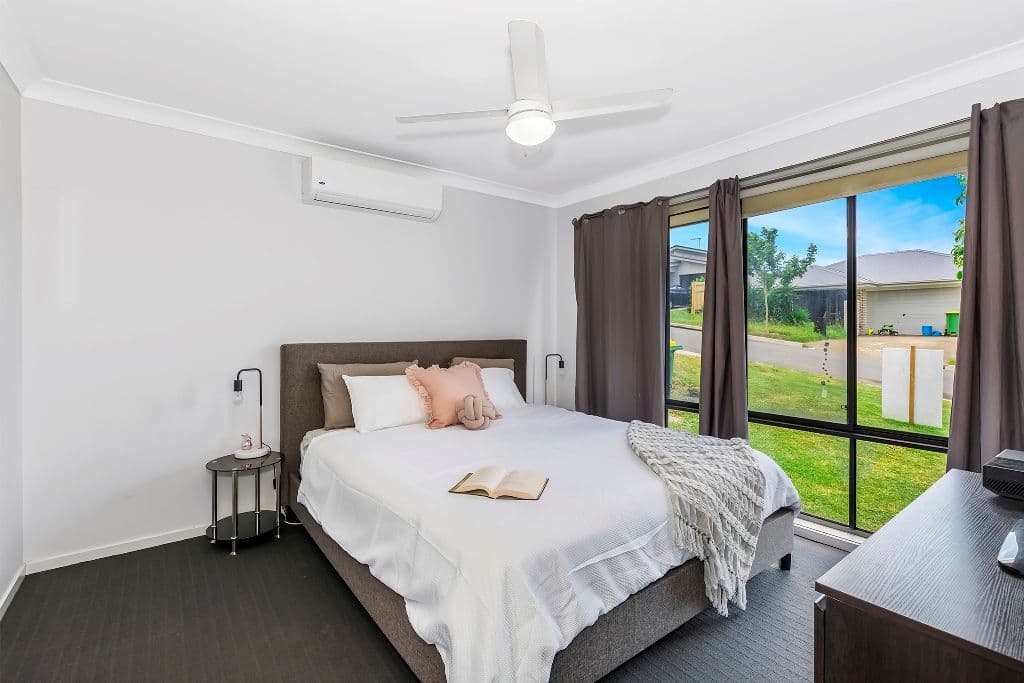 10 Bindra Street, Holmview QLD 4207, Holmview - Thumbnail 4