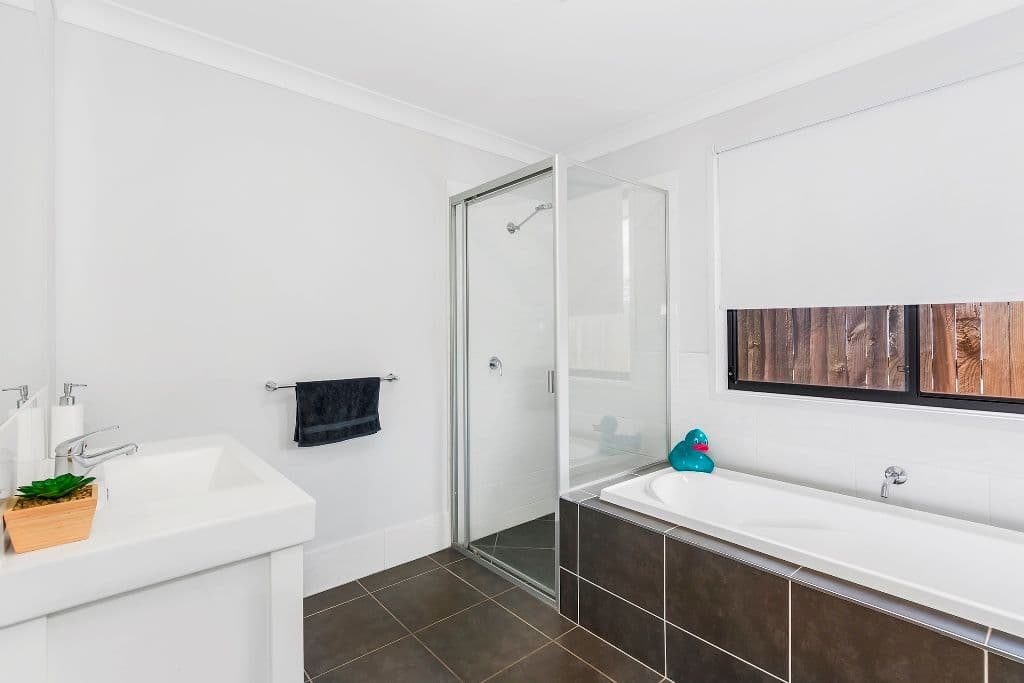 10 Bindra Street, Holmview QLD 4207, Holmview - Thumbnail 7