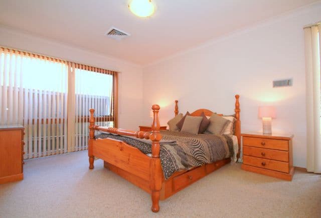 28 Keswick Street, GEORGES HALL NSW 2198, Georges Hall - Thumbnail 8