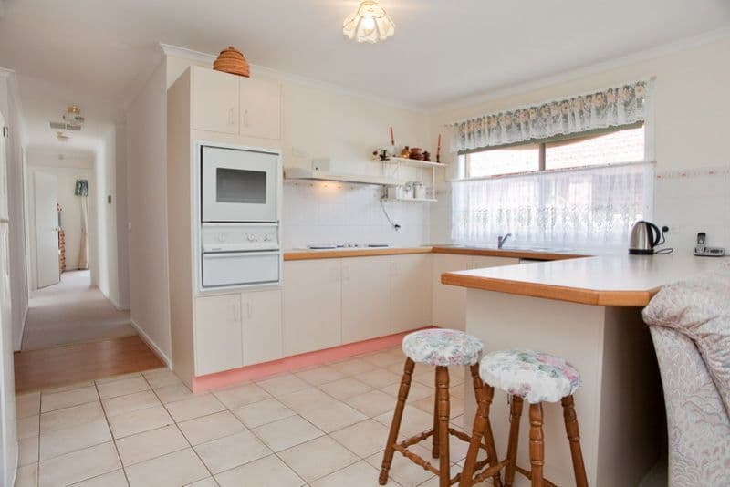 20 Yvette Court, EPPING VIC 3076, Epping - Thumbnail 3